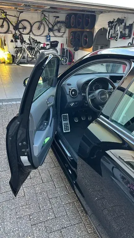 Gebraucht Audi A1 Sportback 125 PS (91 kW) 2015 Schwarz Kleinwagen