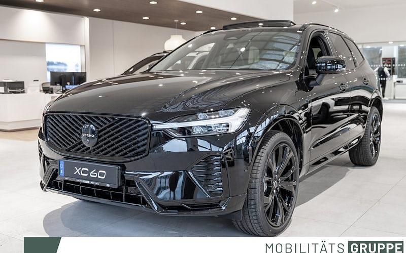 Neu Volvo XC60 Plus 455 PS (334 kW) 2026 Onyx schwarz SUV