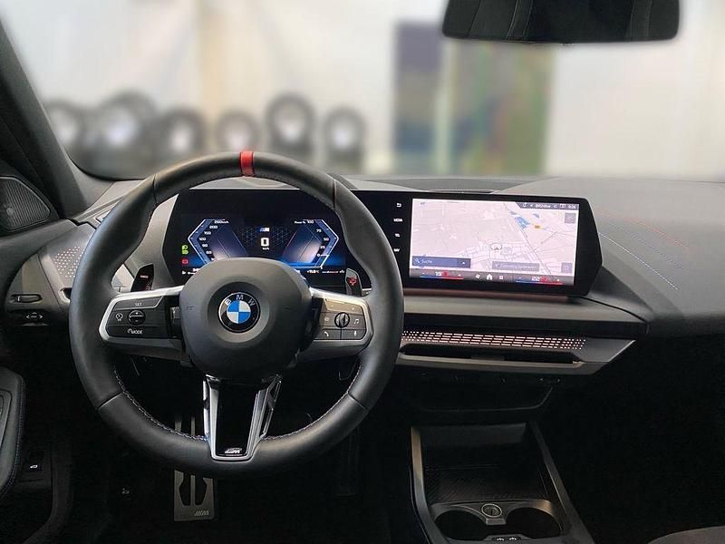 Gebraucht BMW M135 Performance 300 PS (220 kW) 2025 Weiß Kleinwagen