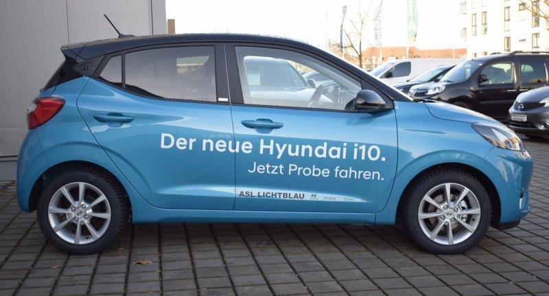 Hyundai i10 1.0 Benzin M/T Trend Audio-Paket, Navi - S & T Autogalerie  Bremerhaven