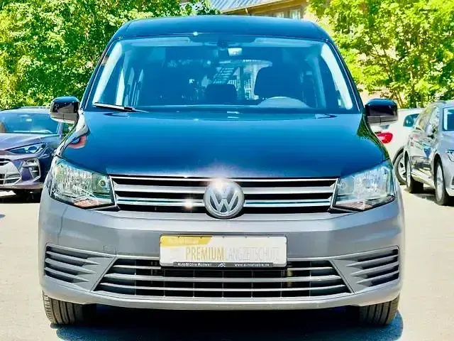 Gebraucht VW Caddy Trendline 102 PS (75 kW) 2020 Schwarz Van / Kleinbus