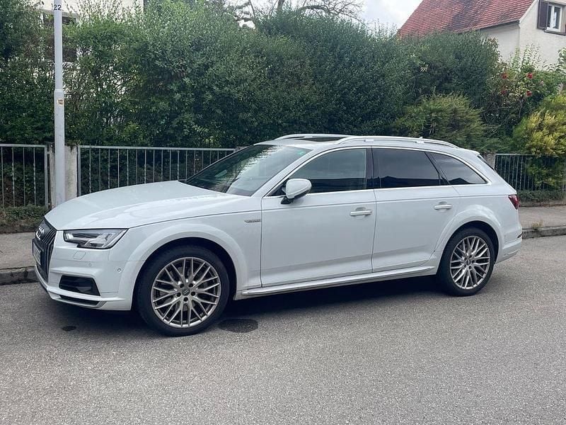Weiß Gebraucht 2019 Audi A4 Allroad Ambiente Kombi | 30.400 € (Fairer Preis) - Bild 1/4
