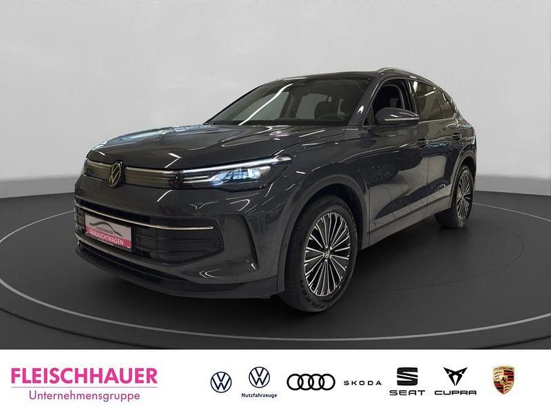 Grau Gebraucht 2024 VW Tiguan Life SUV | 31.770 € (Fairer Preis) - Bild 1/4