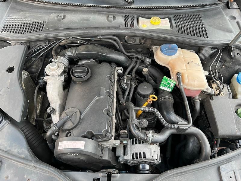 Gebraucht VW Passat 131 PS (96 kW) 2002 Silber Kombi