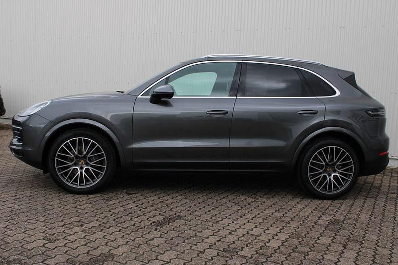Gebraucht Porsche Cayenne 340 PS (250 kW) 2022 Grau SUV