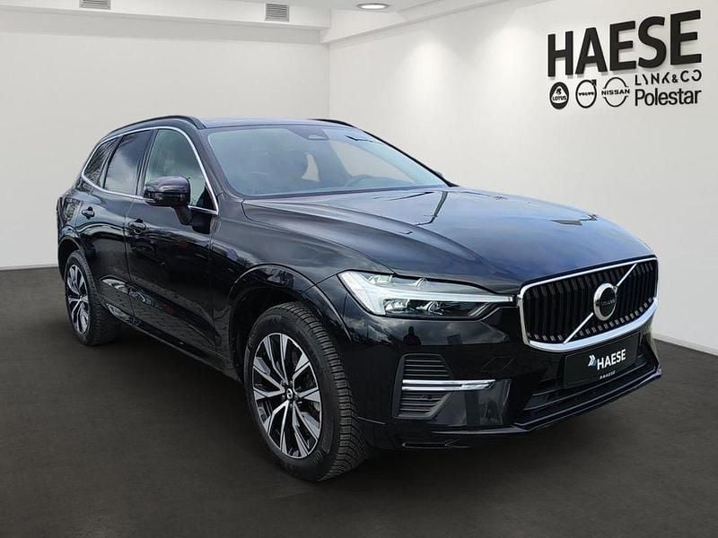 Gebraucht Volvo XC60 Core 197 PS (144 kW) 2023 Onyx black / metallic SUV