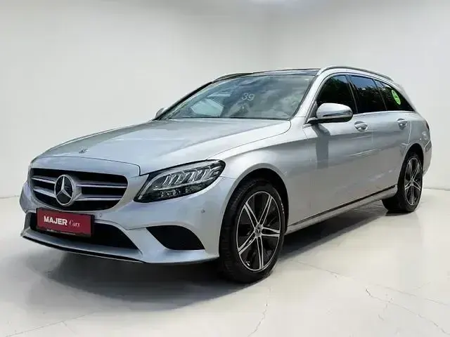 Gebraucht Mercedes C220 194 PS (142 kW) 2019 Silber Kombi