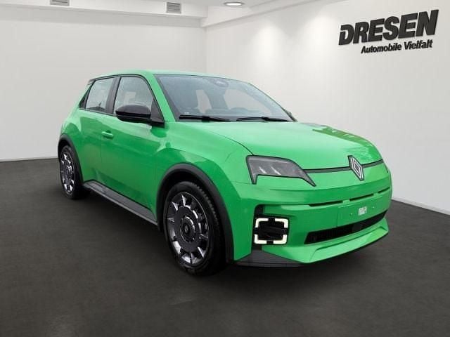 Usata Renault R5 Evolution 89 kW (122 CV) 2025 Verde Utilitaria