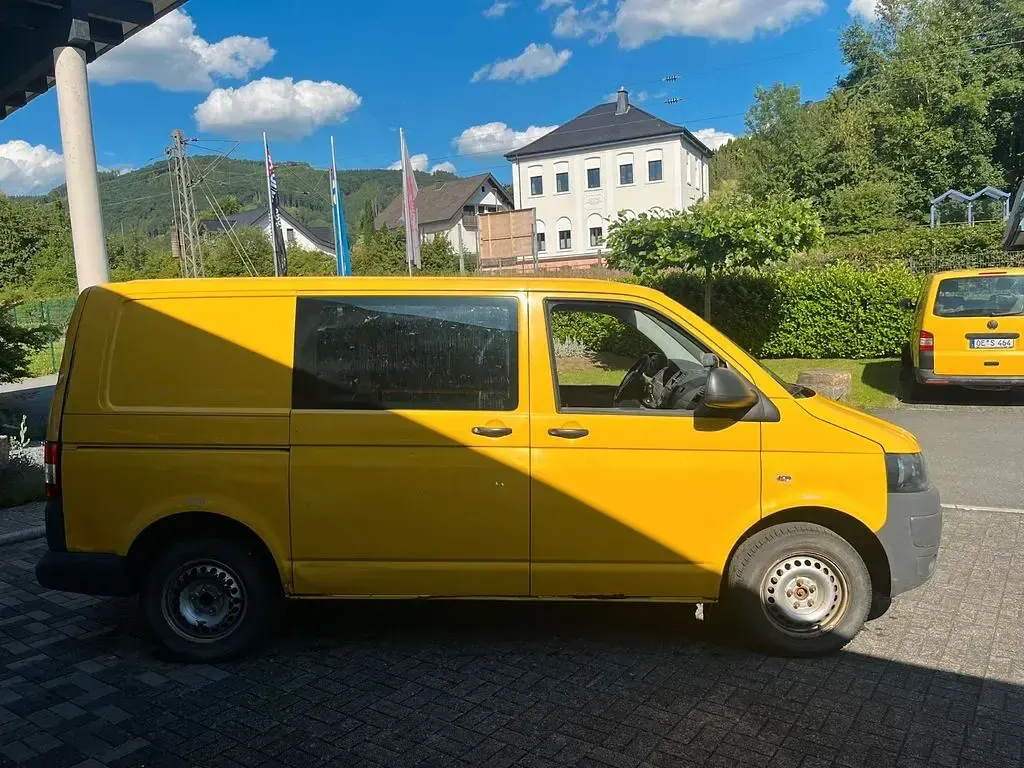 Gebraucht VW T5 84 PS (61 kW) 2012 Gelb Van