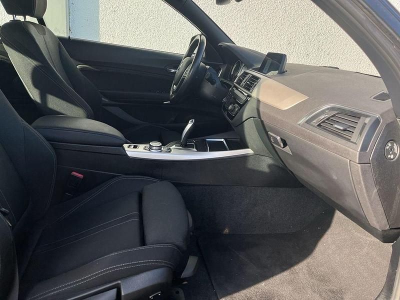 Gebraucht BMW 220 Advantage 184 PS (135 kW) 2021 Schwarz Cabrio