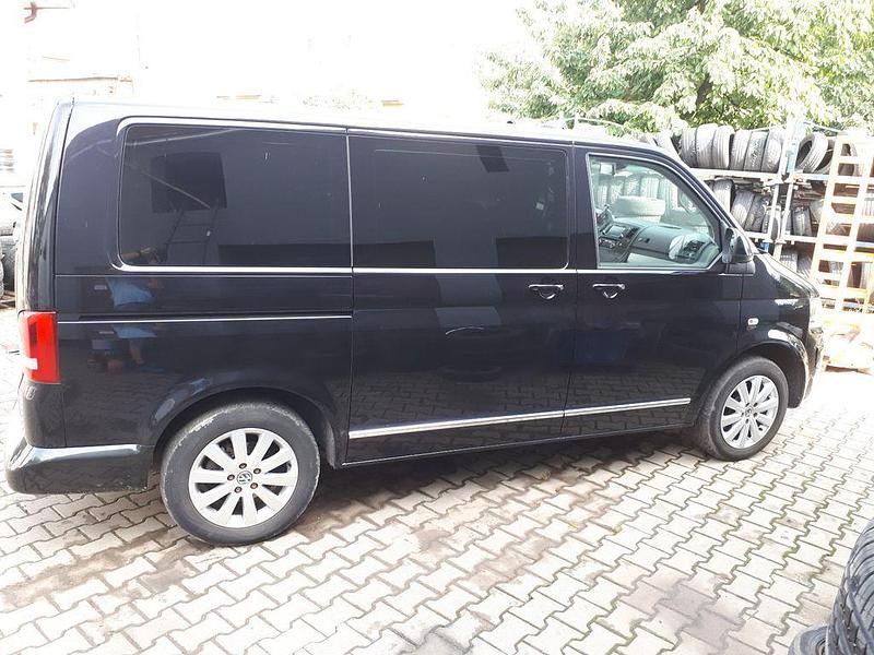 Gebraucht VW Multivan Highline 179 PS (131 kW) 2013 Schwarz Van