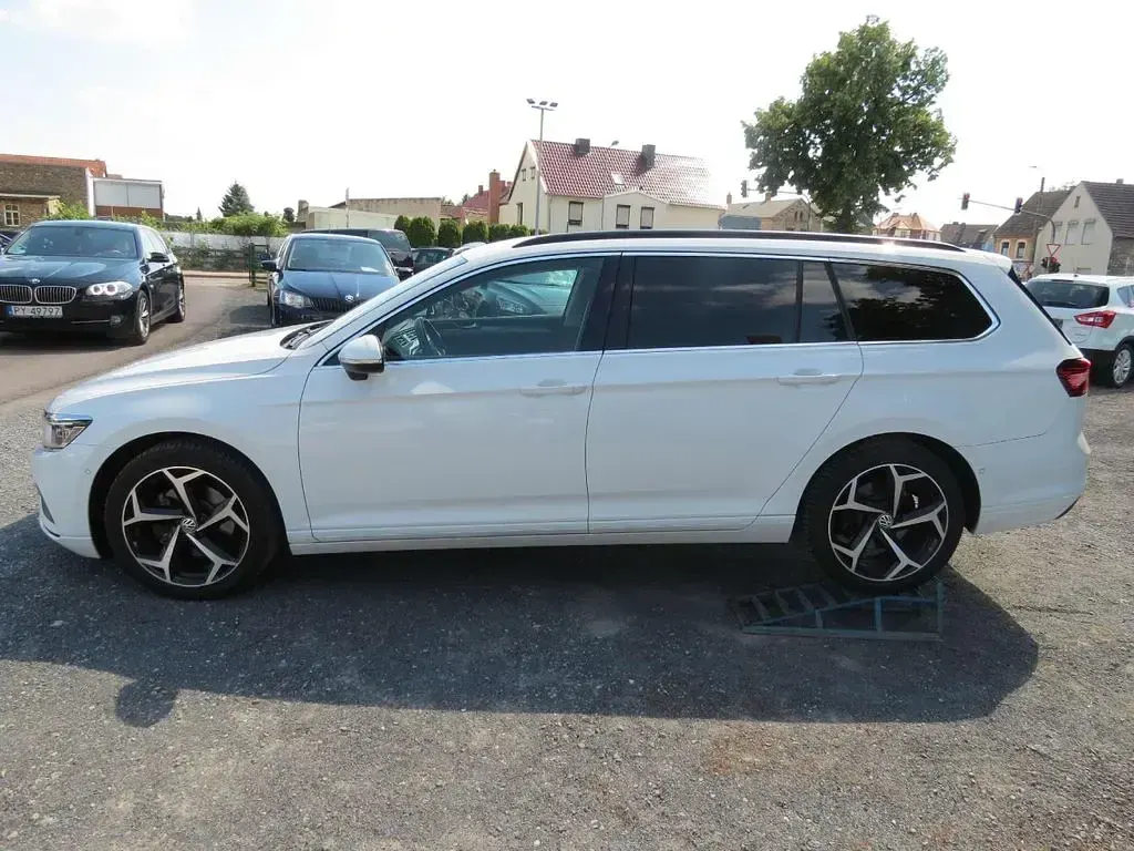 Gebraucht VW Passat Edition 190 PS (139 kW) 2020 Weiß Kombi