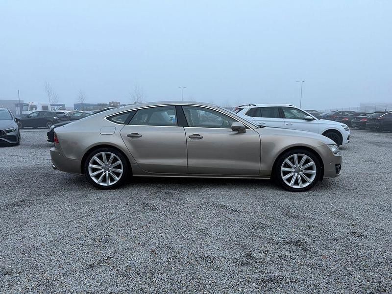 Gebraucht Audi A7 Sportback Ambiente 299 PS (219 kW) 2011 Beige Kleinwagen