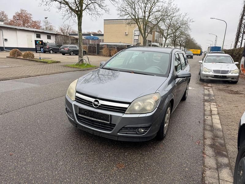 Grau Gebraucht 2006 Opel Astra Edition+ Kombi | 999 € (Superpreis) - Bild 1/4