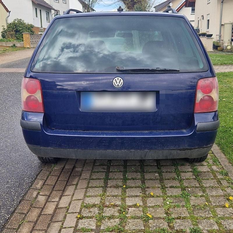 Gebraucht VW Passat Basis 136 PS (100 kW) 2004 Limousine