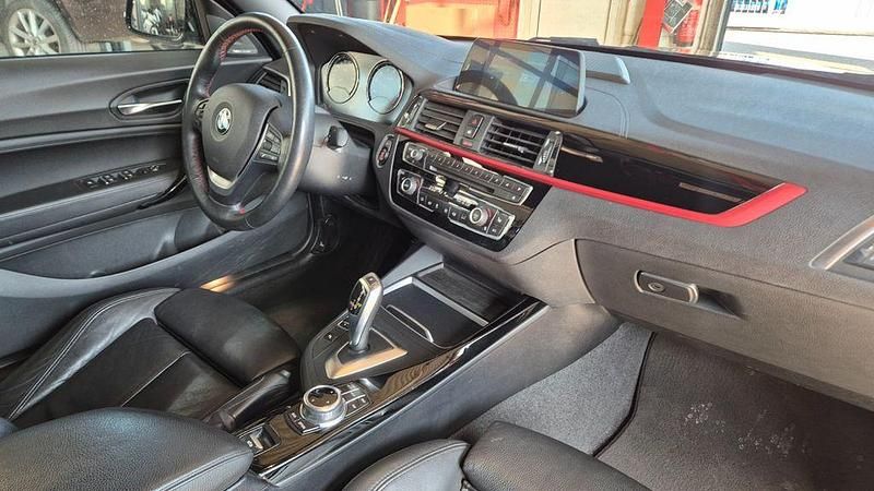 Gebraucht BMW 220 Sport Line 184 PS (135 kW) 2018 Schwarz Cabrio