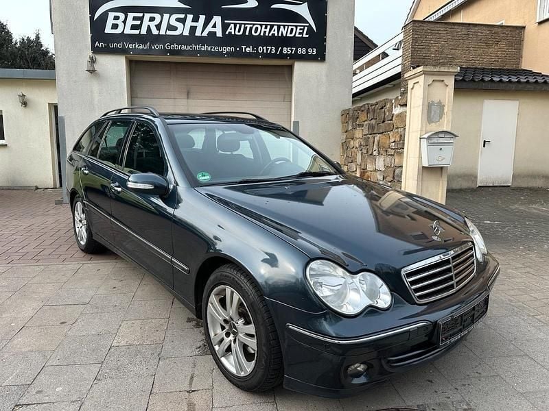 Gebraucht Mercedes C220 Elegance 150 PS (110 kW) 2005 Blau Kombi