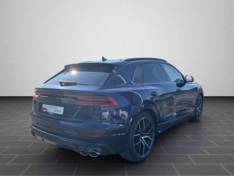 Gebraucht Audi SQ8 Ambiente 507 PS (372 kW) 2023 Navarrablau metallic (metallic) SUV