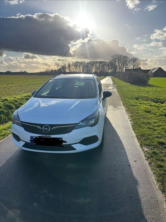 Gebraucht Opel Astra Design & Tech 131 PS (96 kW) 2021 Weiß Kombi