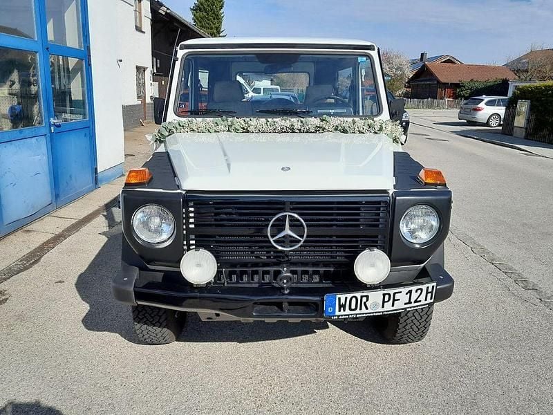 Weiß Gebraucht 1981 Mercedes G300 SUV | 49.500 € - Bild 1/4
