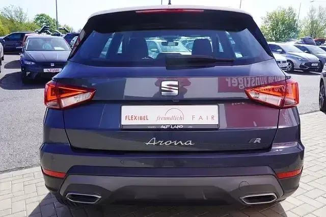 Gebraucht Seat Arona FR 150 PS (110 kW) 2023 Grau SUV
