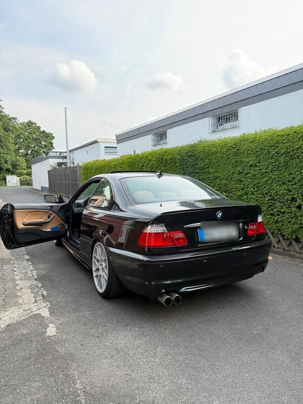 Schwarz Gebraucht 2005 BMW 320 M Sport Coupé | 7.200 € (Fairer Preis) - Bild 1/4