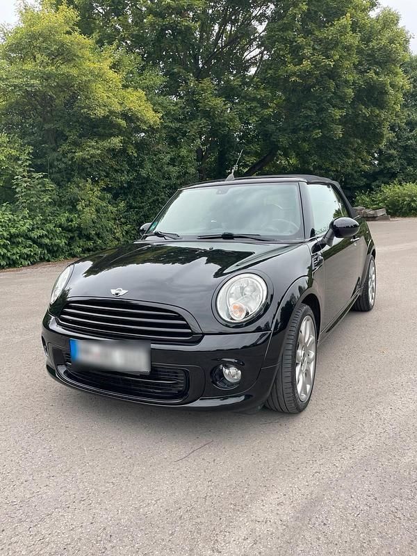 Schwarz Gebraucht 2010 Mini One Cabriolet Cabrio | 6.650 € (Fairer Preis) - Bild 1/4