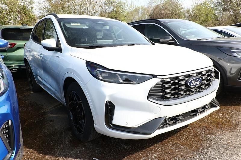 Neu Ford Kuga ST-Line 186 PS (136 kW) 2026 Frozen white frozen white SUV