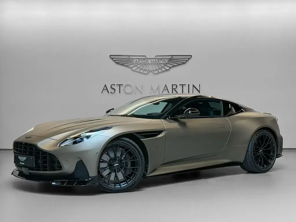 Neu Aston Martin DB12 700 PS (514 kW) 2026 Grün Coupé