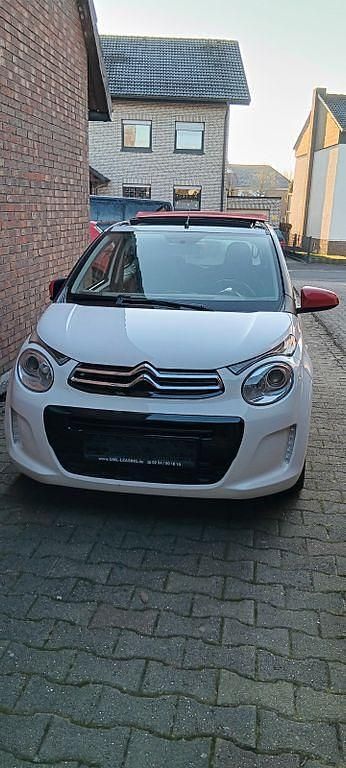 Weiß Gebraucht 2015 Citroën C1 PureTech Kleinwagen | 7.000 € (Fairer Preis) - Bild 1/4