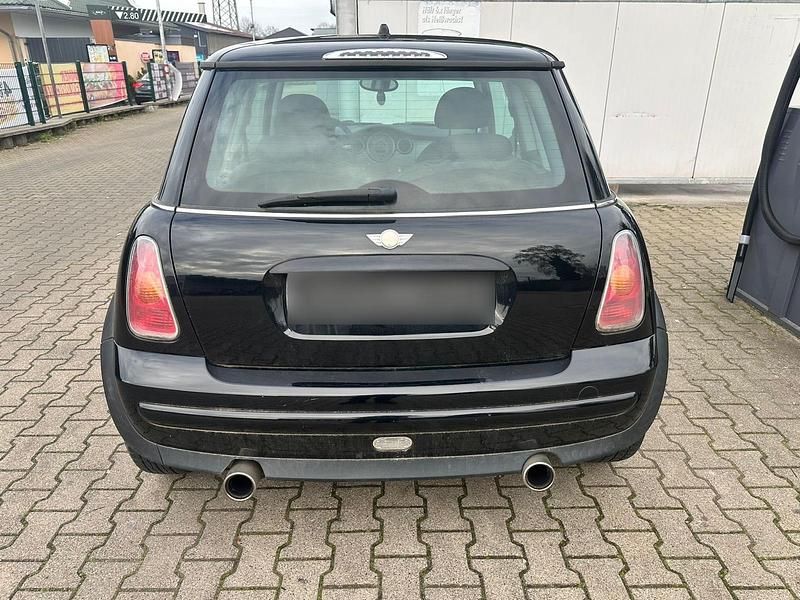 Gebraucht Mini ONE 90 PS (66 kW) 2003 Schwarz Kleinwagen