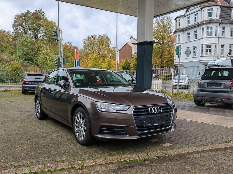 Braun (argusbraun) Gebraucht 2016 Audi A4 Ambiente Limousine | 16.780 € (Guter Preis) - Bild 1/4