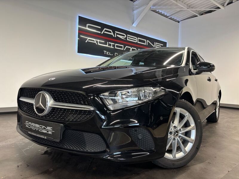 Schwarz Gebraucht 2021 Mercedes A250 Limousine | 21.990 € (Superpreis) - Bild 1/4