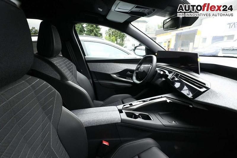 Neu Peugeot 3008 Allure 145 PS (106 kW) 2026 Titan grau metallic SUV