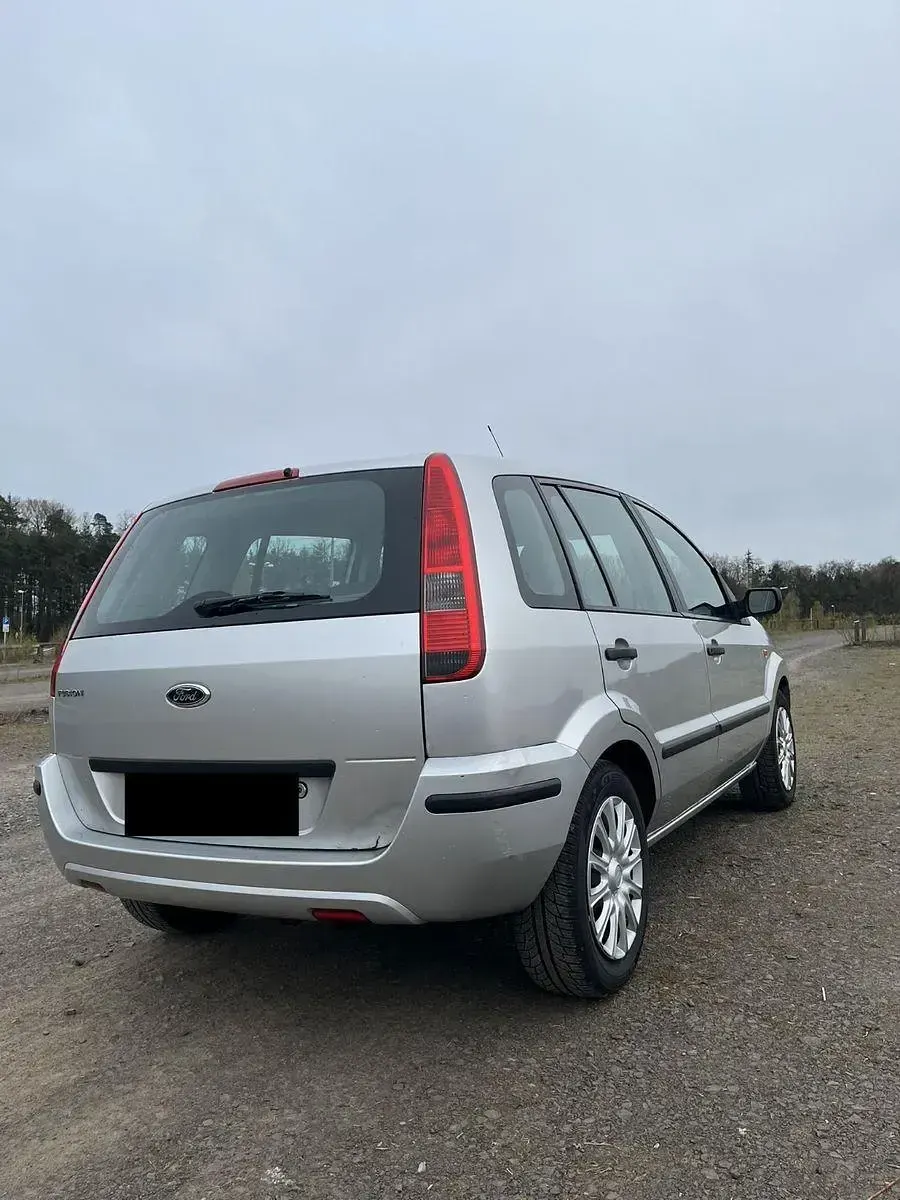 Brugt Ford Fusion 101 HK (74 kW) 2003 Sølv Hatchback