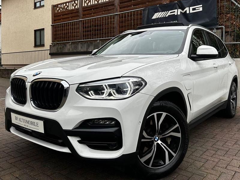Weiß Gebraucht 2021 BMW X3 Performance SUV | 30.989 € (Guter Preis) - Bild 1/4