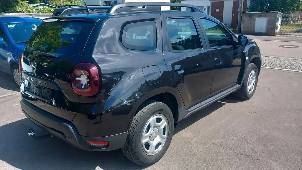Gebraucht Dacia Duster Comfort 114 PS (83 kW) 2018 Schwarz SUV
