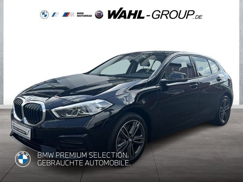 Schwarz Gebraucht 2022 BMW 118 Sport Line Kleinwagen | 23.790 € (Fairer Preis) - Bild 1/4