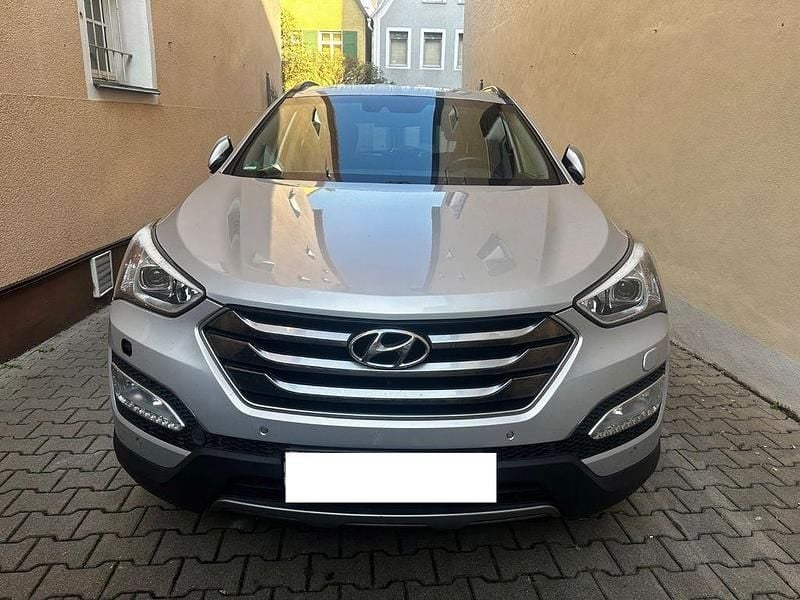 Gebraucht Hyundai Santa Fe Premium 197 PS (144 kW) 2016 Silber SUV