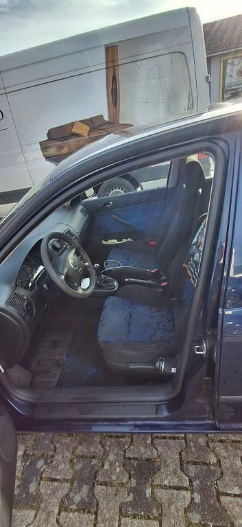 Gebraucht VW Golf Cabriolet Classicline 75 PS (55 kW) 1999 Blau Cabrio