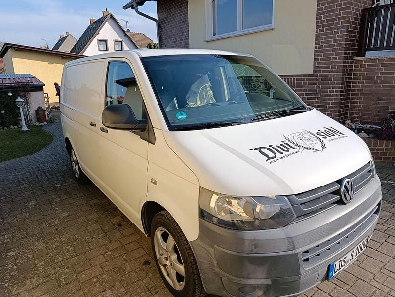 Gebraucht VW Transporter 102 PS (75 kW) 2010 Weiß Van
