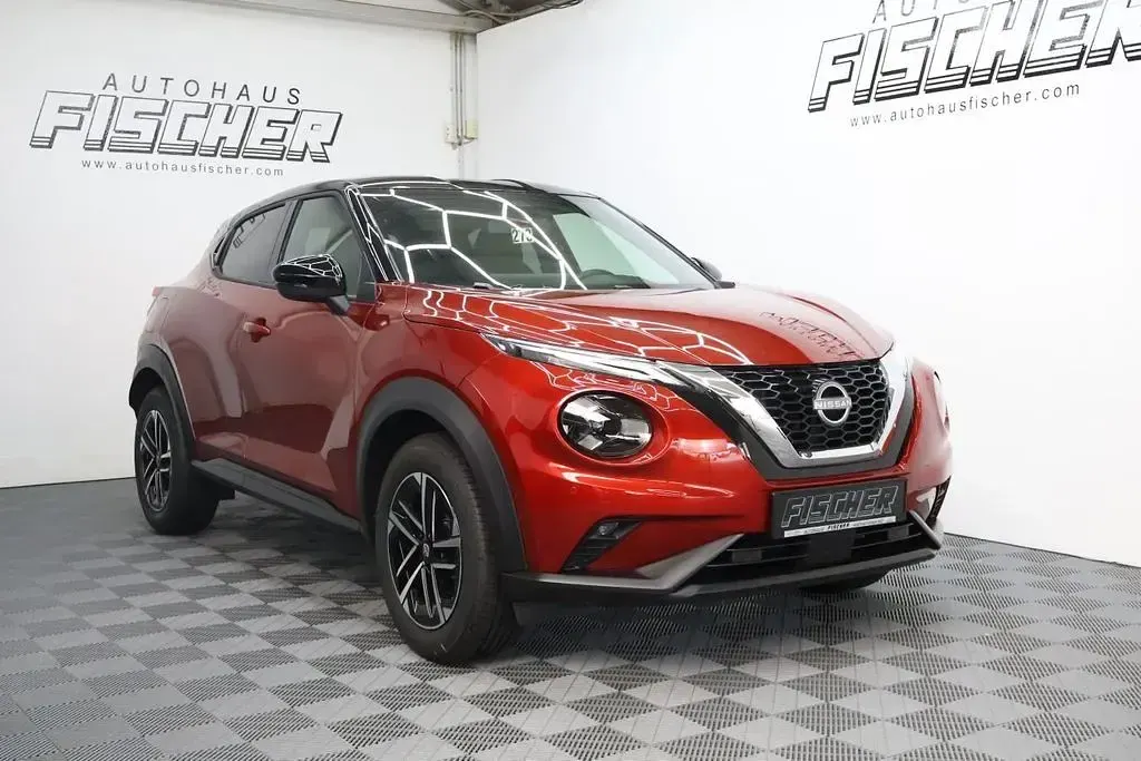 Gebraucht Nissan Juke N-Connecta 114 PS (83 kW) 2026 Rot SUV