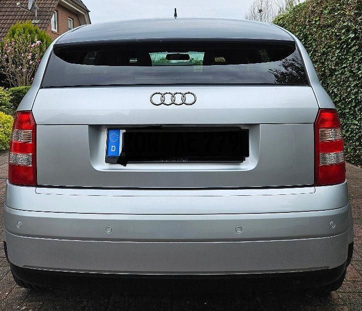 Usado Audi A2 75 HP (55 kW) 2003 Prateado Citadino