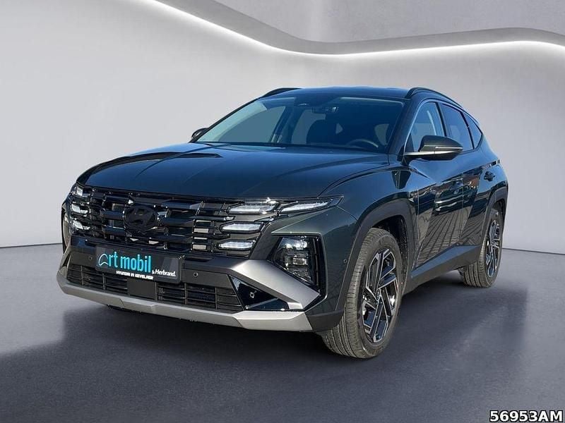 Cypress green (t2p) mineraleff Neu 2025 Hyundai Tucson Prime SUV | 37.960 € (Fairer Preis) - Bild 1/4