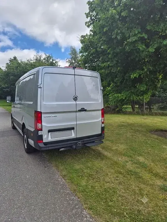 Gebraucht VW Crafter 140 PS (102 kW) 2024 Silber Van
