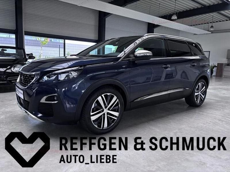 Schwarz metallic Gebraucht 2017 Peugeot 5008 GT Van / Kleinbus | 18.880 € (Fairer Preis) - Bild 1/4