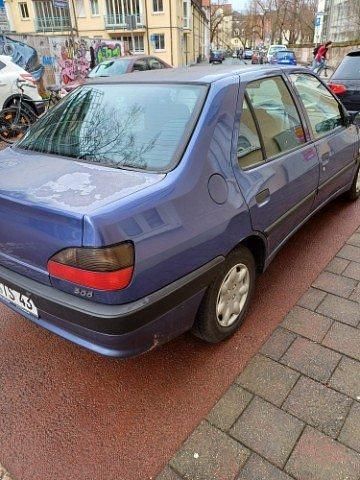 Gebraucht Peugeot 306 75 PS (55 kW) 1997 Blau Limousine