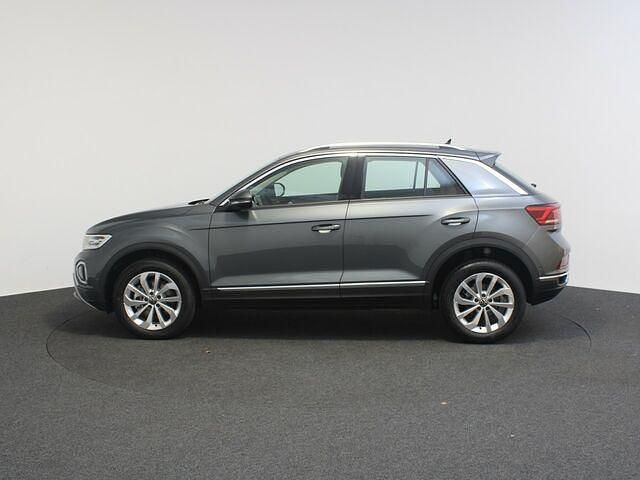 Gebraucht VW T-Roc Style 150 PS (110 kW) 2024 Grau SUV