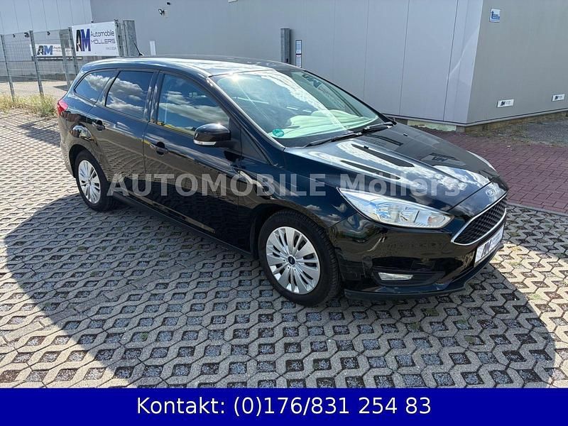 Schwarz Gebraucht 2015 Ford Focus Business Edition Kombi | 6.790 € (Guter Preis) - Bild 1/4