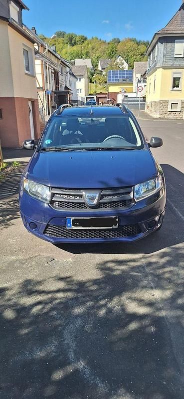 Blau Gebraucht 2013 Dacia Logan MCV Essentiel Kombi | 2.500 € (Guter Preis) - Bild 1/4